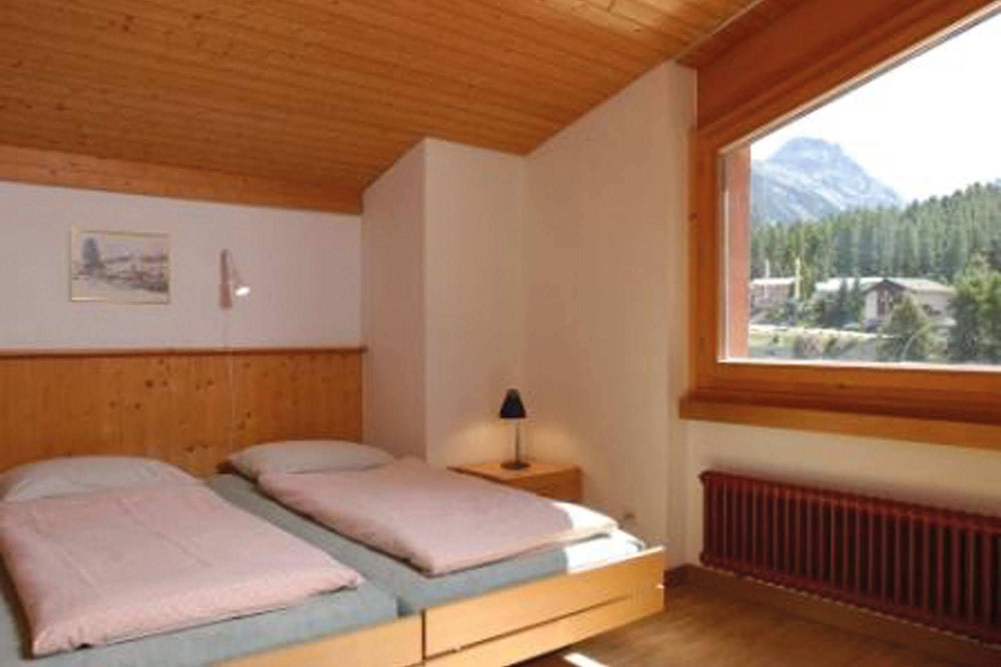 Pontresina Youth Hostel Exterior photo